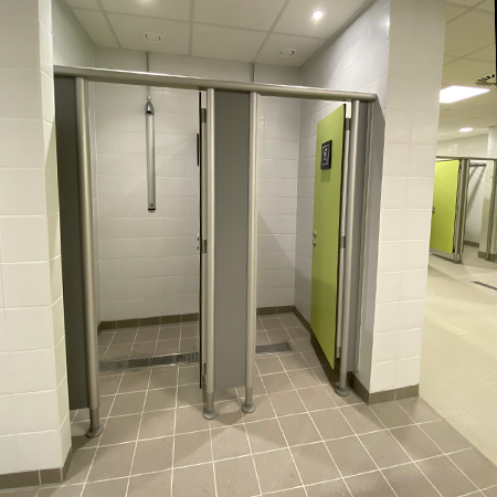 the best work out center/gym wash rooms facilitates